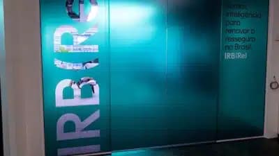 Imagem card com fundo