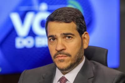 Imagem card com fundo